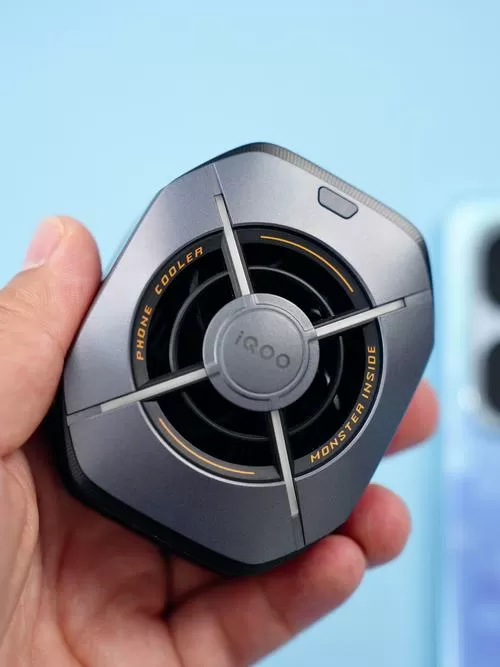 iqoo磁吸散热背夹pro