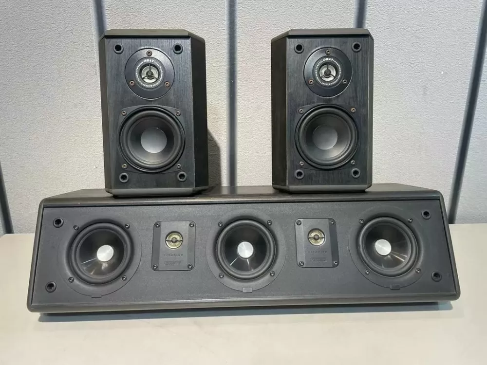 中置音箱什么牌子好