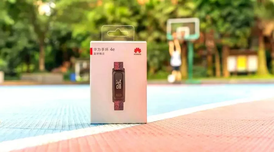 华为篮球精灵4e怎么配对