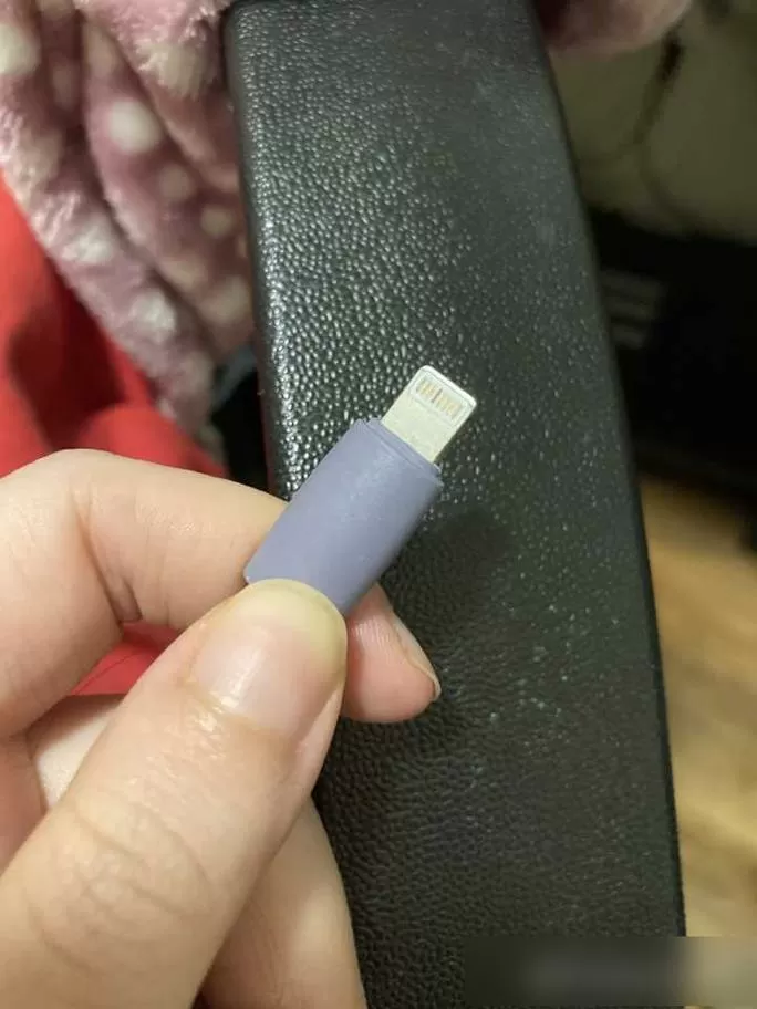 充电线金手指变黑了怎么办