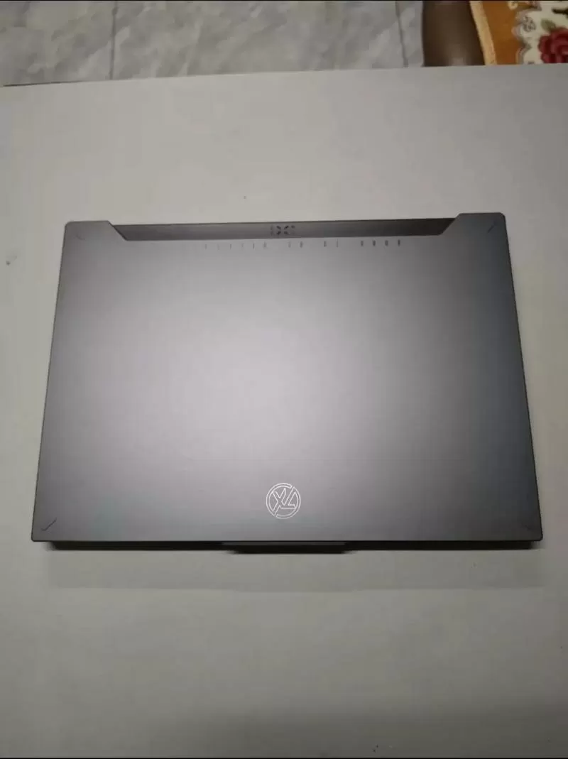 华硕安全启动状态灰色