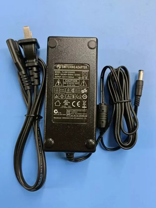 一体机电源是12v还是19v