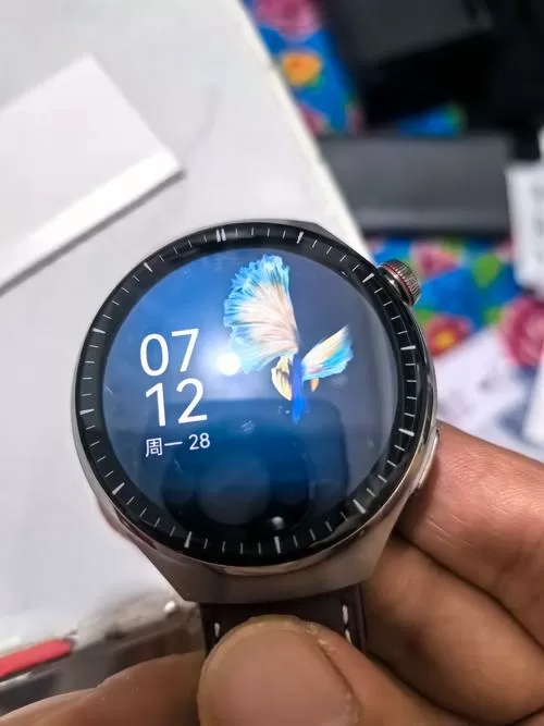 华为watch4pro需要贴膜吗