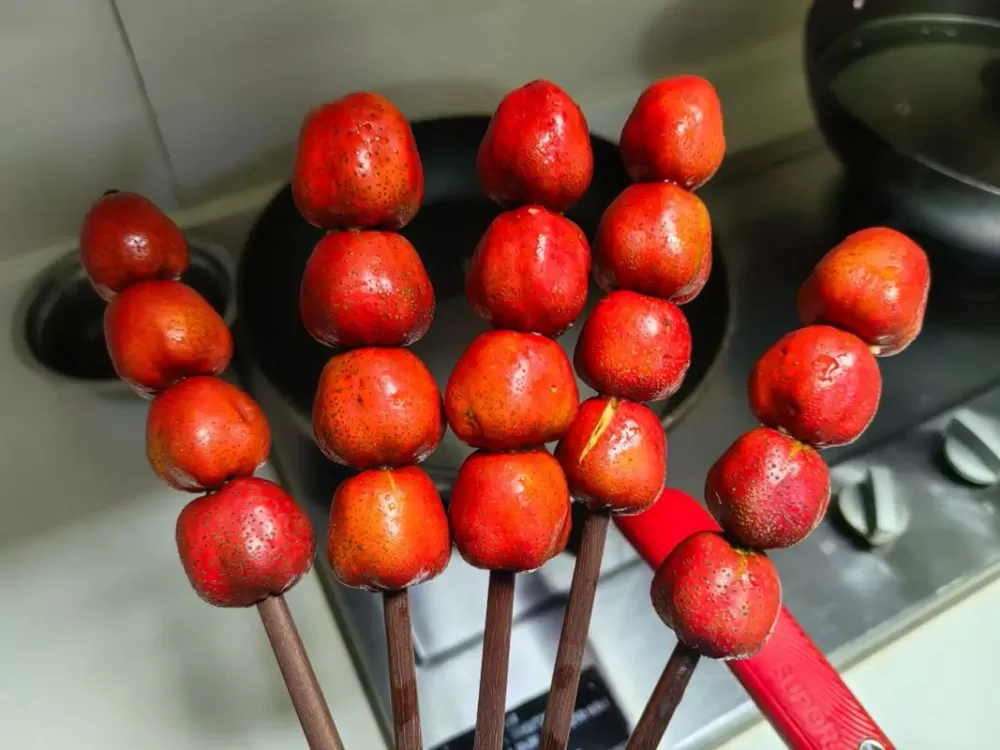 冰糖葫芦外面红色的糖怎么做