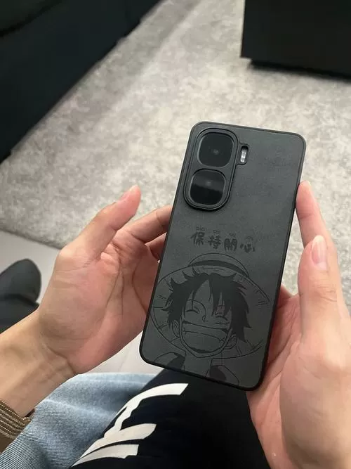 手机壳太硬会伤害手机吗