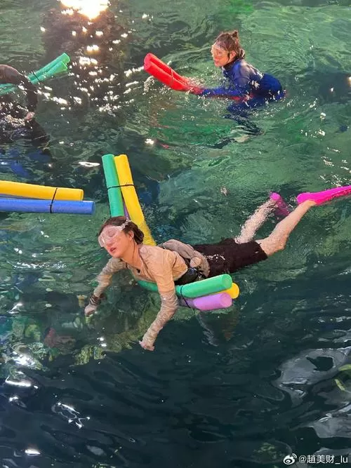 倾城划水游戏